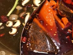 -小天鹅火锅·一线江景洪鼎旗舰店(洪崖洞店)