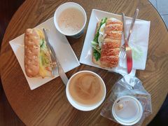 黑松露风味鸡扒可颂-星巴克(深圳龙岗星河时代店)