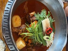 -喇喇排骨火锅·传统韩式脊骨汤(望京西园总店)