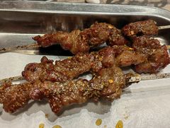 秦川黄牛招牌烤肉筋-叁宝烧烤 西安烧烤 领跑品牌(学府路店)
