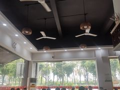 -黄师奶甜品店