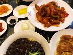 炸酱面-桃园中华料理炸酱面(燕儿岛路店)