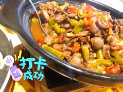 -小金鬼·煎饺·鸽子汤