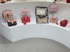 -六六奢品·vintage中古·回收二手奢侈品包包手表首饰(环球港店)