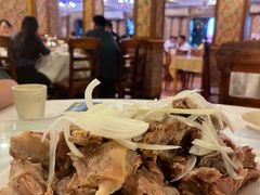 -维吾尔餐厅(宜山路店)