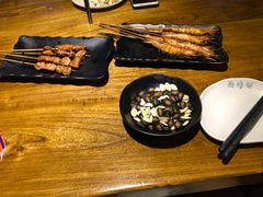 烤鸡腿肉串-烧蠔帮·生蚝海鲜牌档(观海店)