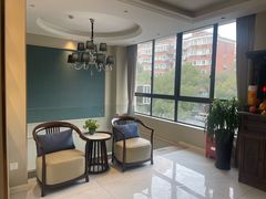 -莱蔻·圣灸堂·推拿艾灸(天山店)