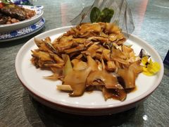 温拌海螺-四季厨房 鲁菜·孔府烤鸭(高新万达店)
