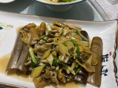 -启东海鲜人家(古美路店)