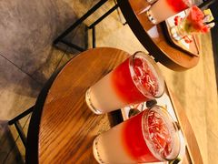-星巴克臻选(深圳龙华红山天虹店)