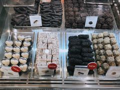 -VENCHI 闻绮(北京国贸商城店)