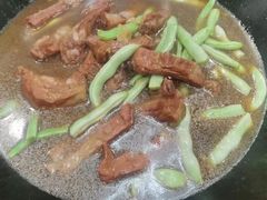 -俊家铁锅炖鱼(地工路店)