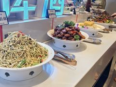 -涨巢·潮玩水疗局