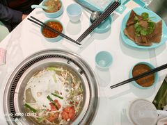 -季季红火锅(柳州城中万达二店)