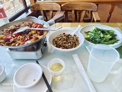 -老唐三下锅 ·张家界地标美食(溪布街店)