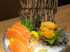 三文魚刺身＋海膽刺身-綱元·海鲜豆捞(明州里店)