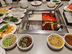 -海底捞火锅(漕宝路店)