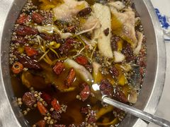 -鑫巴蜀小镇 · 水煮鱼专研店(玉桥店)