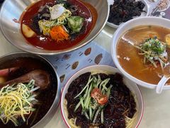 -服务大楼冷面(延大店)