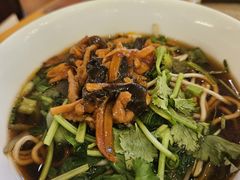 -上海西藏大厦万怡酒店Momo Cafe(徐汇店)