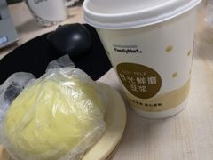 -全家便利店(新闸路二店)