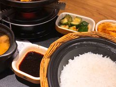 -谷田稻香·砂锅菜(川沙百联店)