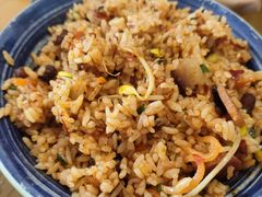 -包整·丝娃娃(一览甲秀楼风景店)