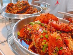 -凤凰路何眼镜香辣蟹(花果园店)