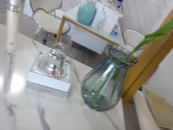 -凡碧诗毛孔收细