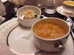 -海派悦庭·海胆烧麦·新融合菜(凯德广场店)