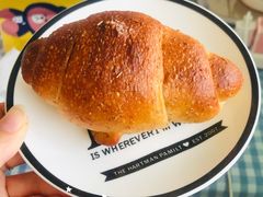 日式经典盐面包-啊噗吐呦现场烘焙(麦凯乐店)