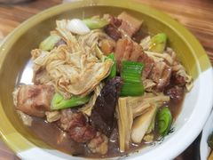 腐竹烧肉-八一潮州砂锅粥城