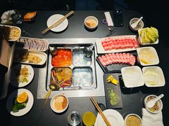 -海底捞火锅智慧餐厅(中骏世界城店)