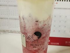 芝士莓莓-喜茶(上海正大广场店)