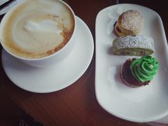 -上海龙之梦万丽酒店