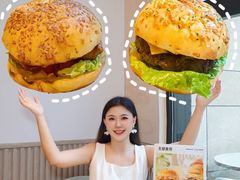 -必胜客(WOW中心城店)