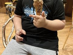 -VENCHI 闻绮(上海佛罗伦萨小镇店)