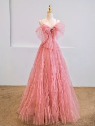 -洋洋婚纱品牌集合店