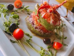 -Top Of Vancouver Revolving Restaurant