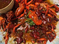 -嗨辣小聚·盘锦河蟹·海鲜烧烤龙虾(盘锦十年好店)