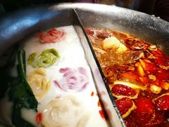 -湊湊火锅·茶憩(新中关购物中心店)