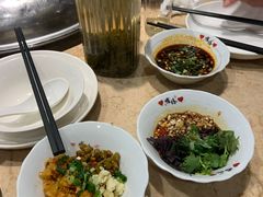 -陈大锅·岳阳鱼馆·地道岳阳菜(美食街店)