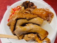 街边牛什-老坑记·香港经典粤菜馆