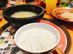 -妈妈故事米线(市府恒隆店)
