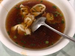 特色馄饨-淮扬情私房菜(美丽华店)