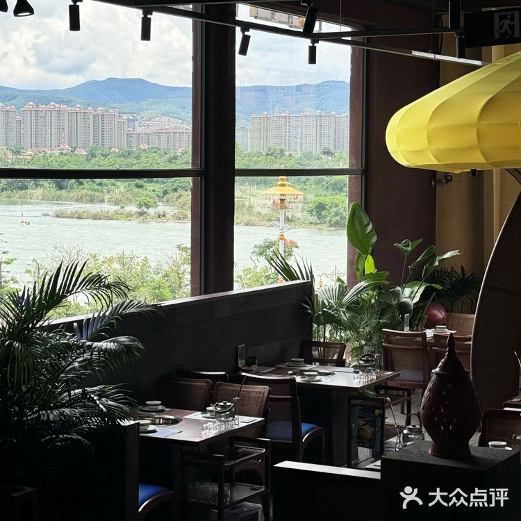 温暖一锅，抵过千言万语