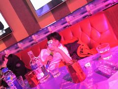 -唱吧麦颂KTV(松江五龙商业广场店)