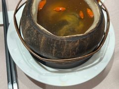 原只椰子炖老鸽-尚一汤·粤菜海鲜(环球港店)