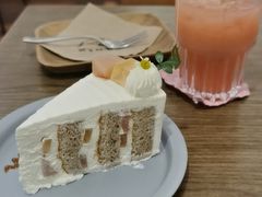 蜜桃乌龙冰淇淋糯米蛋糕-野路甜点铺(松柏路店)