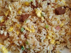 -临界音乐酒馆·小龙虾·江湖菜(华熙LIVE·鱼洞店)